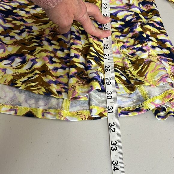 Avenue Patterned 3/4 Sleeve Top Multi Color Yellow Size 20 - Picture 10 of 11